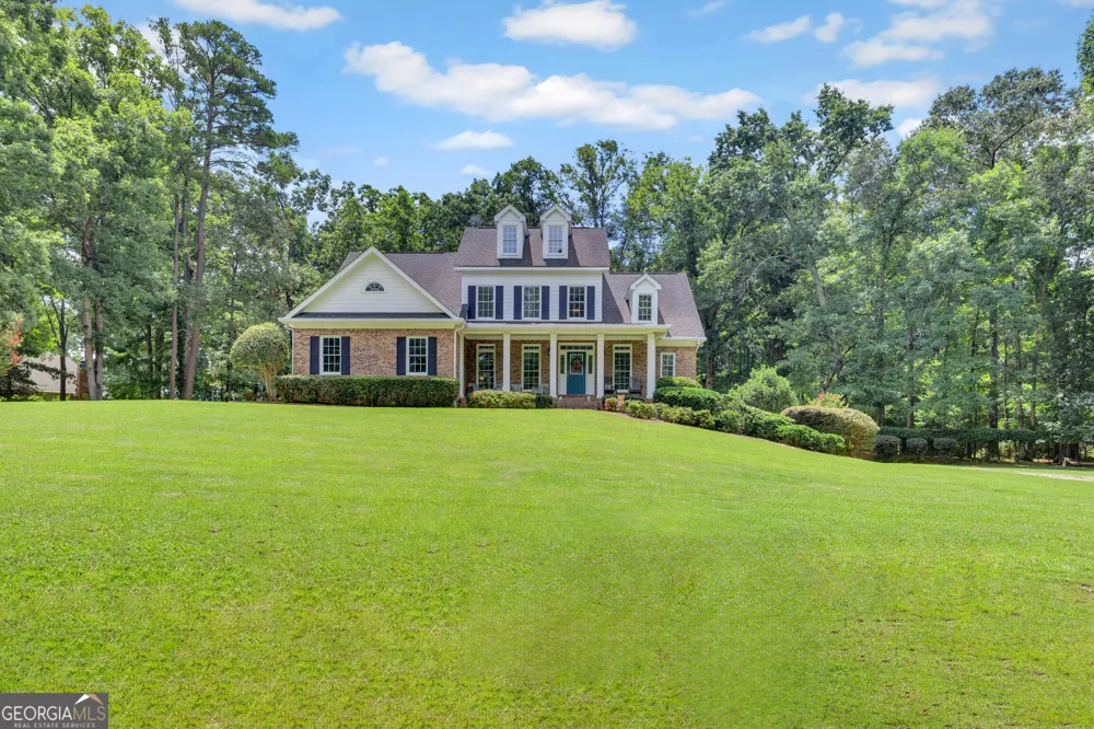 195 River Cove MDWS Social Circle, GA 30025