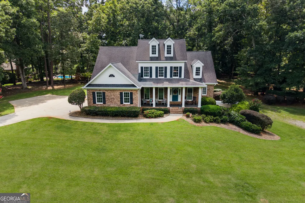 195 River Cove MDWS Social Circle, GA 30025