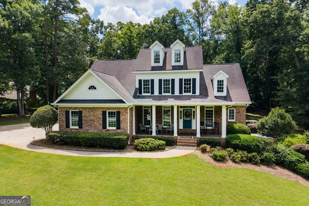 195 River Cove MDWS Social Circle, GA 30025