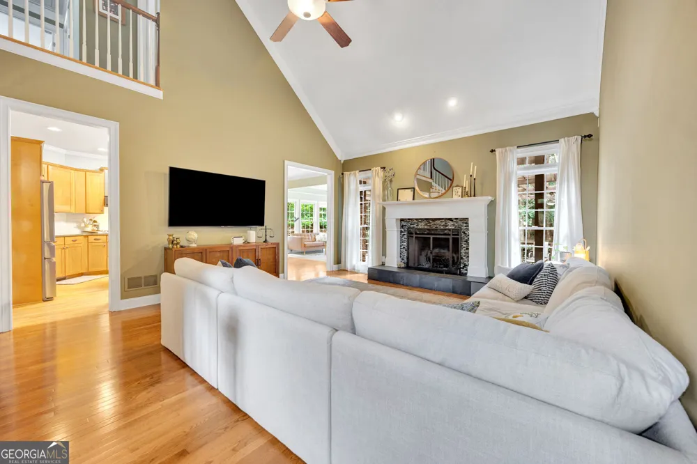 195 River Cove MDWS Social Circle, GA 30025
