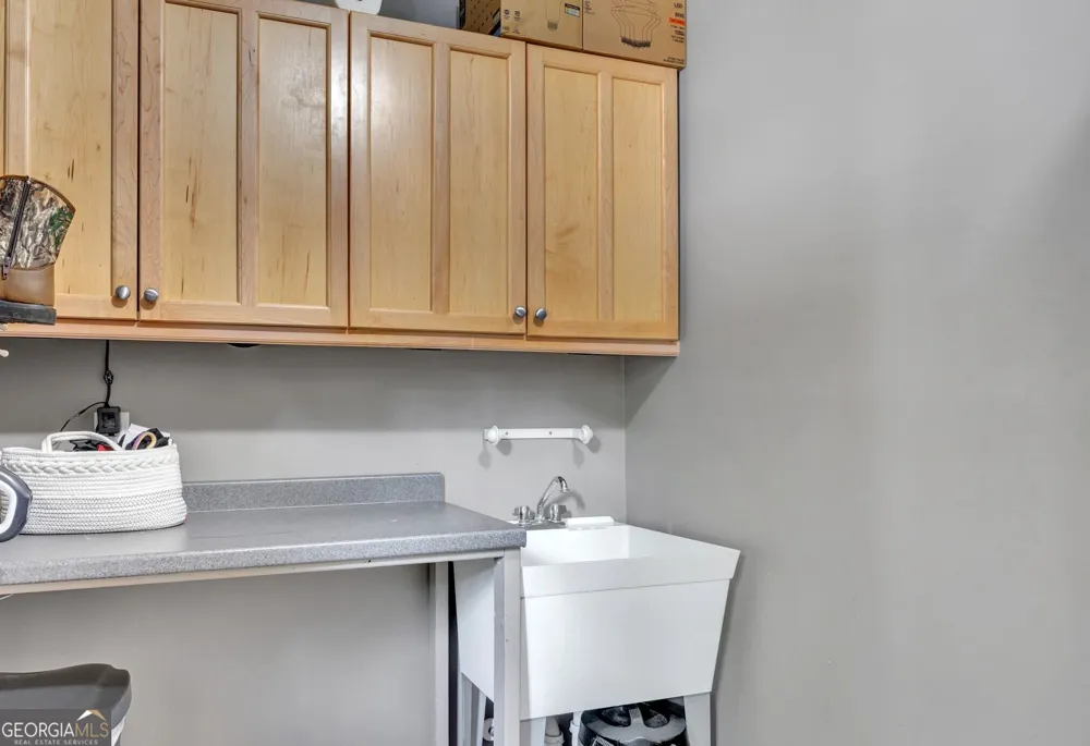 195 River Cove MDWS Social Circle, GA 30025