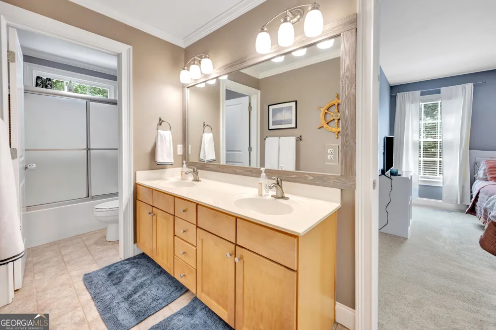195 River Cove MDWS Social Circle, GA 30025