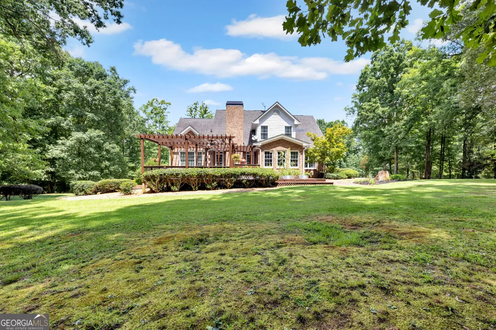 195 River Cove MDWS Social Circle, GA 30025