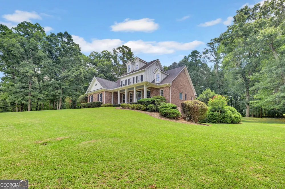 195 River Cove MDWS Social Circle, GA 30025