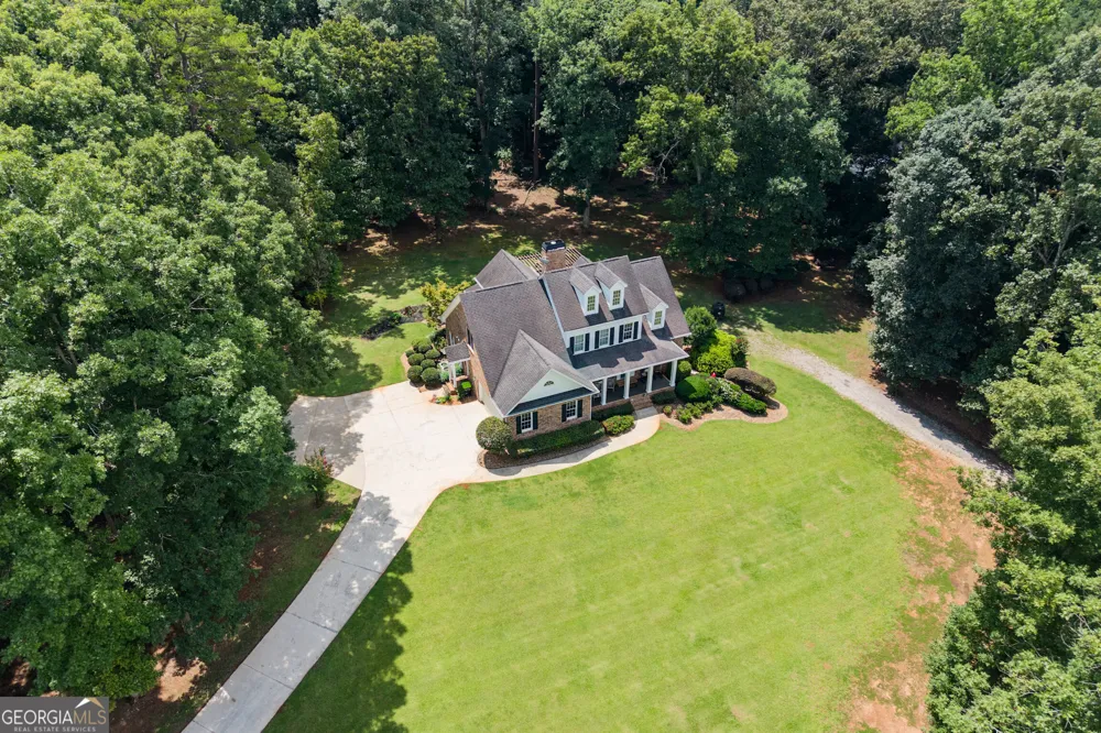 195 River Cove MDWS Social Circle, GA 30025