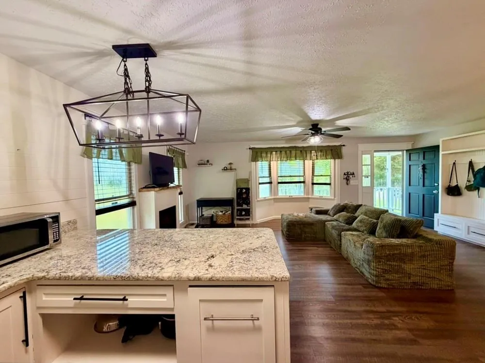 4886 Buchanan Highway Buchanan, GA 30113
