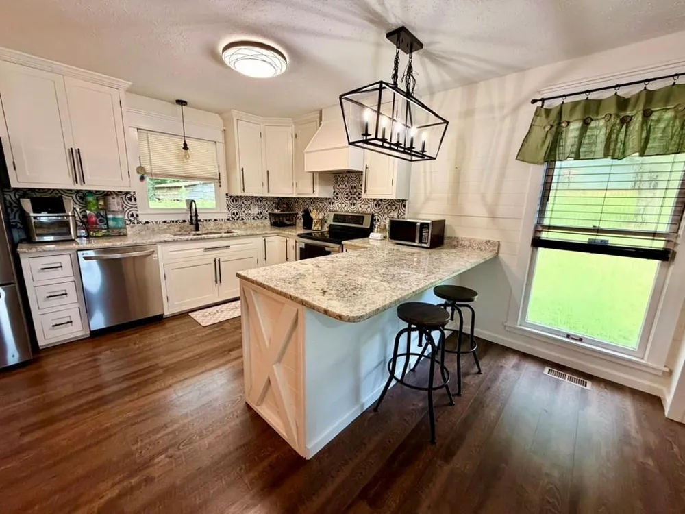 4886 Buchanan Highway Buchanan, GA 30113