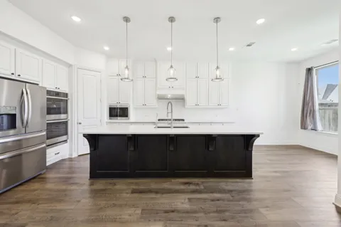 4101 Hawthorn Drive