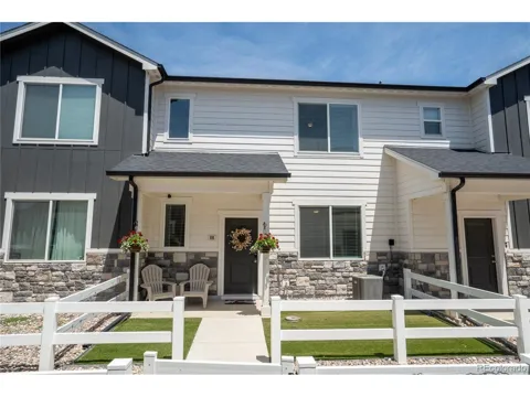 1353 Reynolds Street #9B