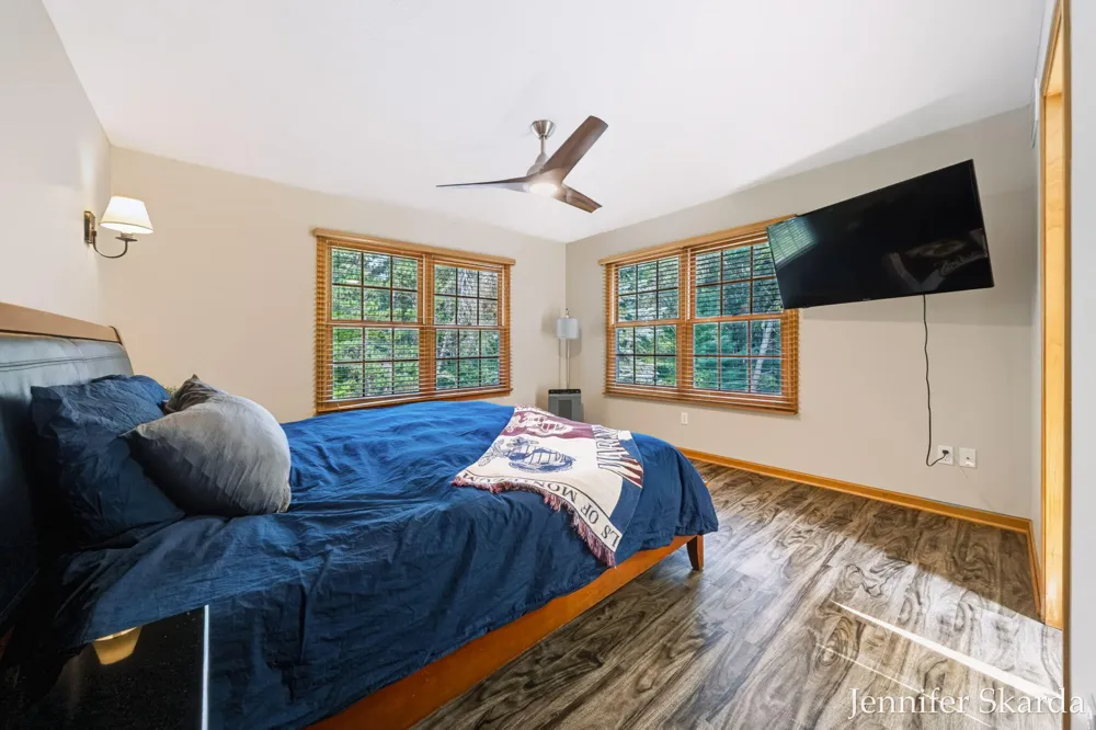 4530 Summit Forest Drive NE #14 Rockford, MI 49341