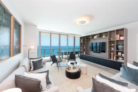 360 Ocean Dr #904S