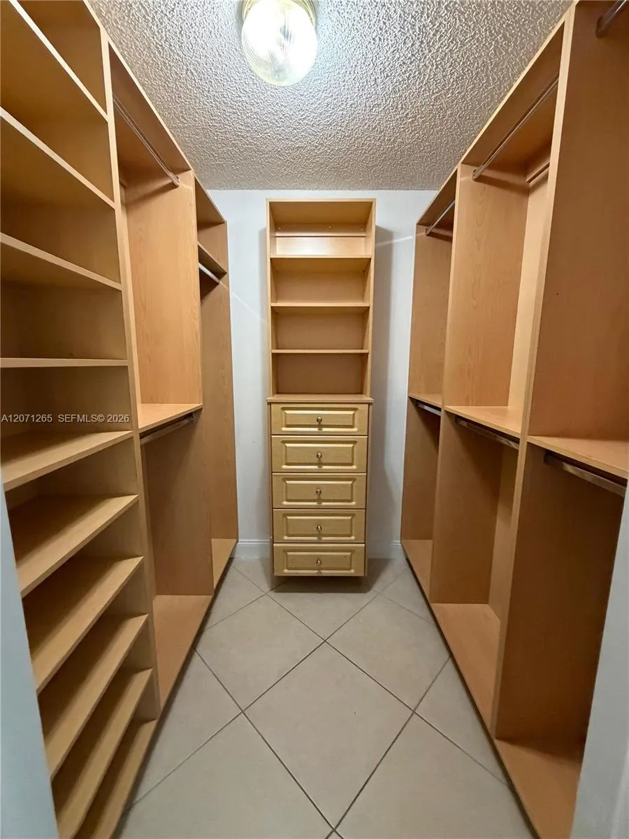 1350 SW 122nd Ave #404 Miami, FL 33184