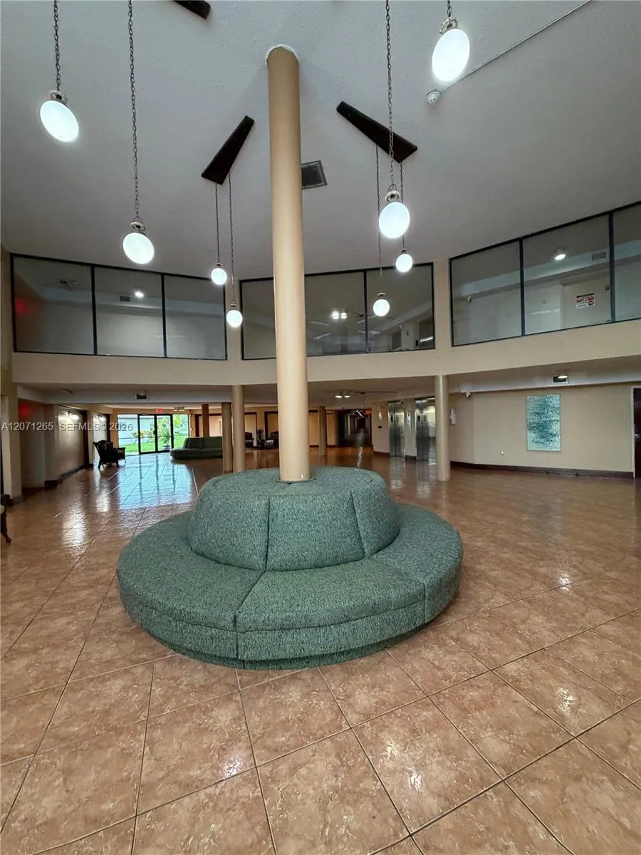 1350 SW 122nd Ave #404 Miami, FL 33184