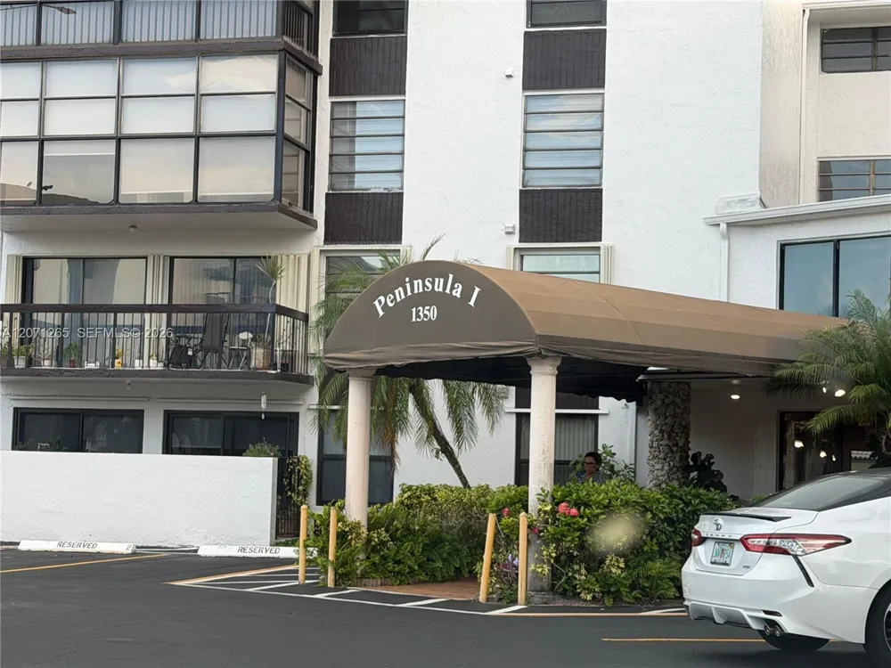 1350 SW 122nd Ave #404 Miami, FL 33184