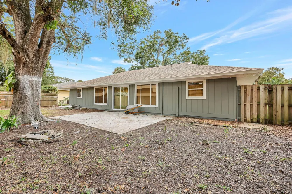 1825 39th Avenue Vero Beach, FL 32960