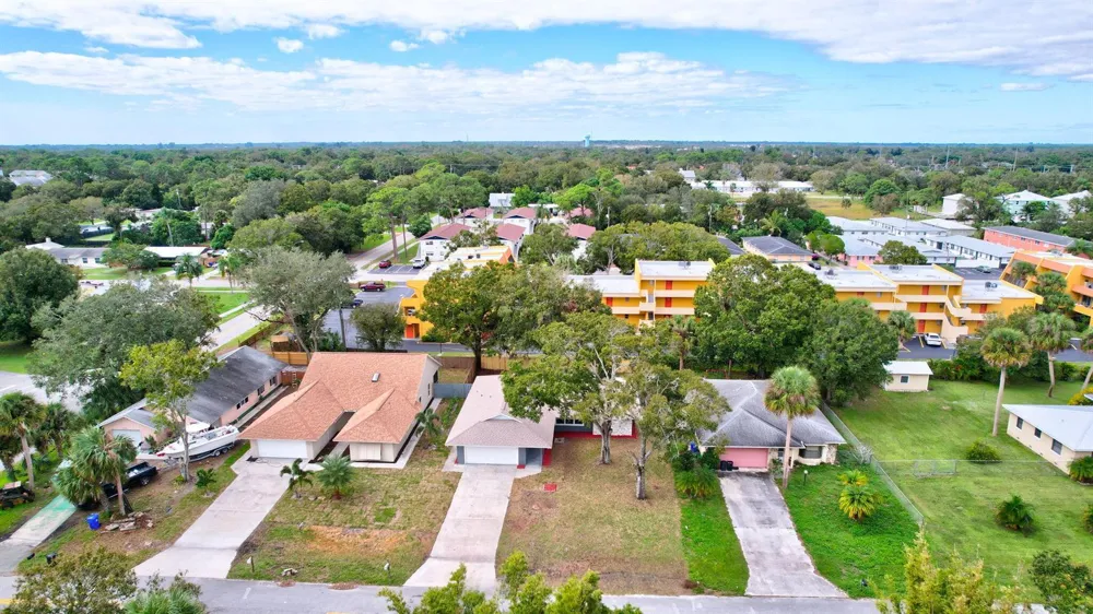 1825 39th Avenue Vero Beach, FL 32960