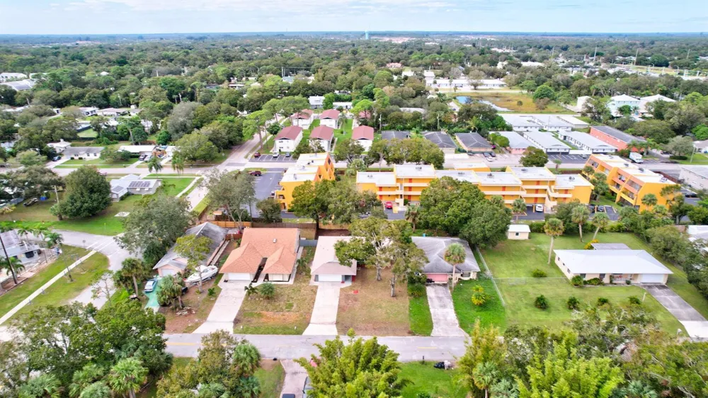 1825 39th Avenue Vero Beach, FL 32960