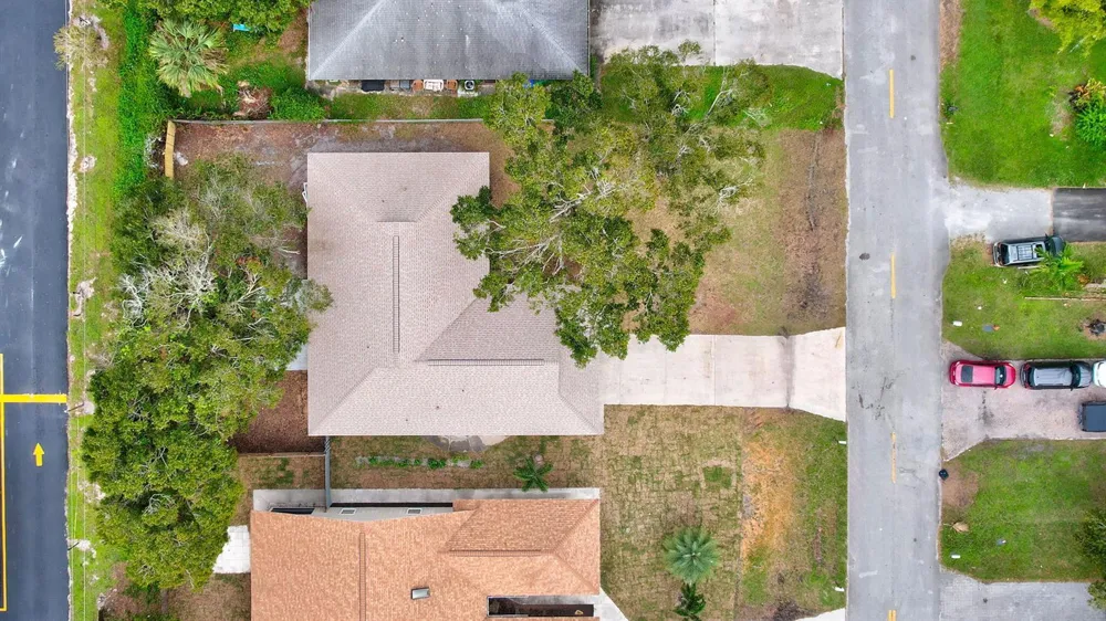1825 39th Avenue Vero Beach, FL 32960