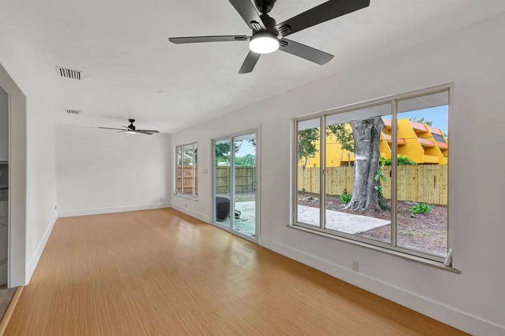 1825 39th Avenue Vero Beach, FL 32960