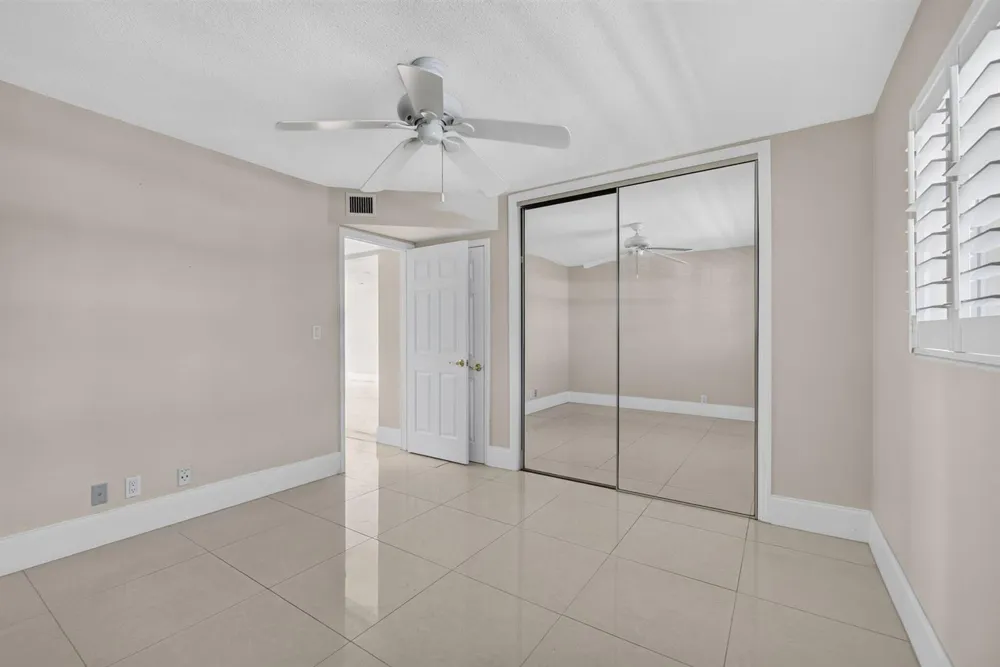 478 Tequesta Drive #204 Tequesta, FL 33469