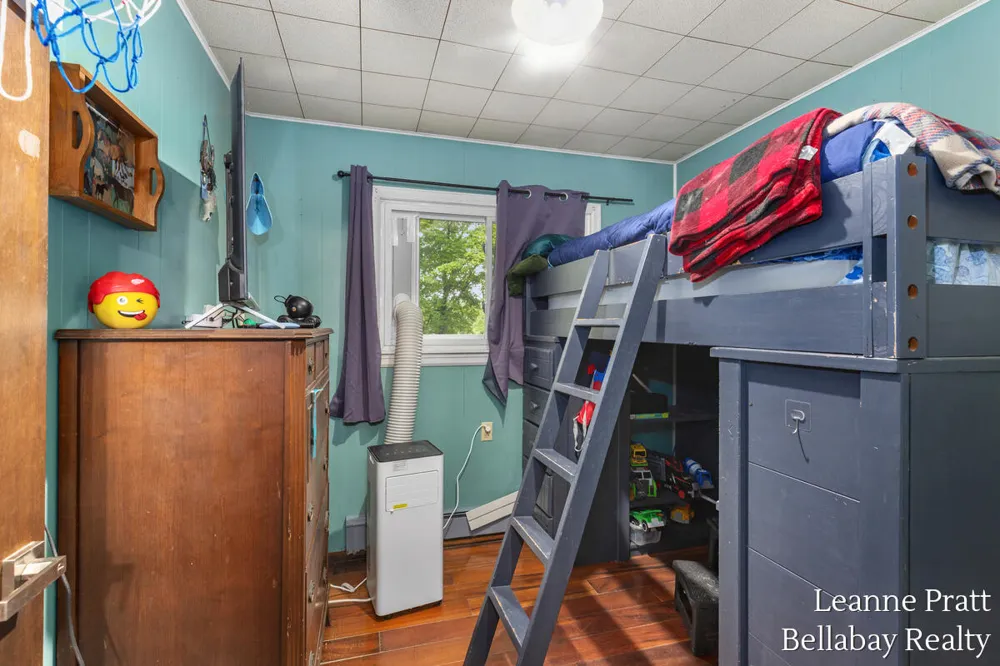 817 W Kirby Road Bedford Charter Township, MI 49017