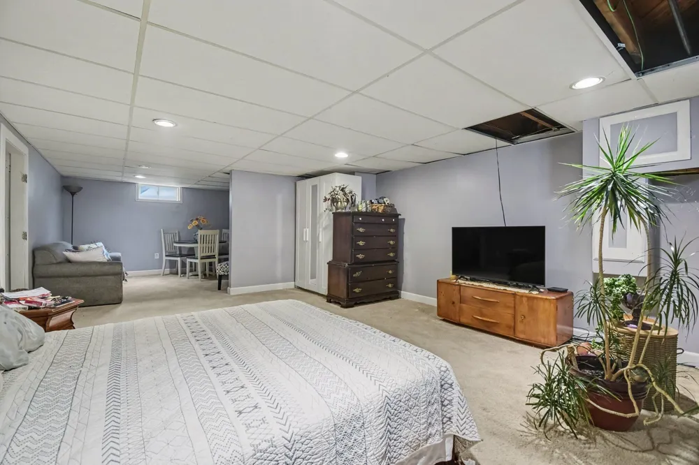 3658 Badger Avenue SW Wyoming City, MI 49509