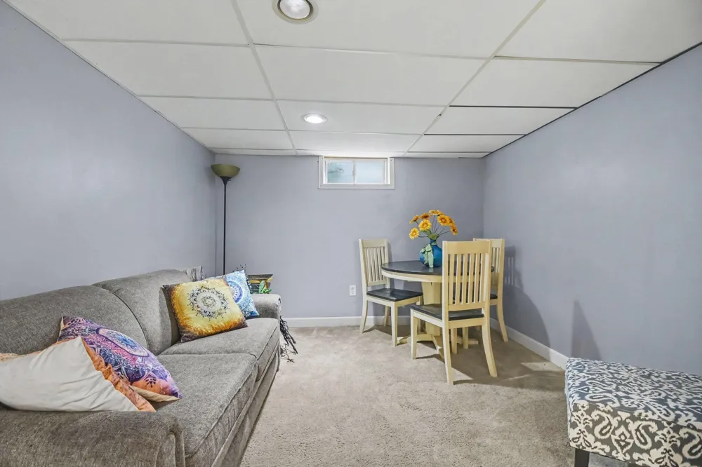 3658 Badger Avenue SW Wyoming City, MI 49509