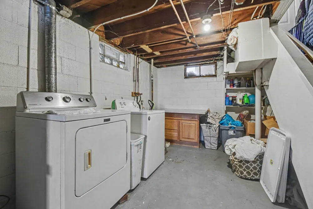 3658 Badger Avenue SW Wyoming City, MI 49509