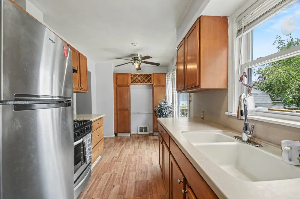 3658 Badger Avenue SW Wyoming City, MI 49509
