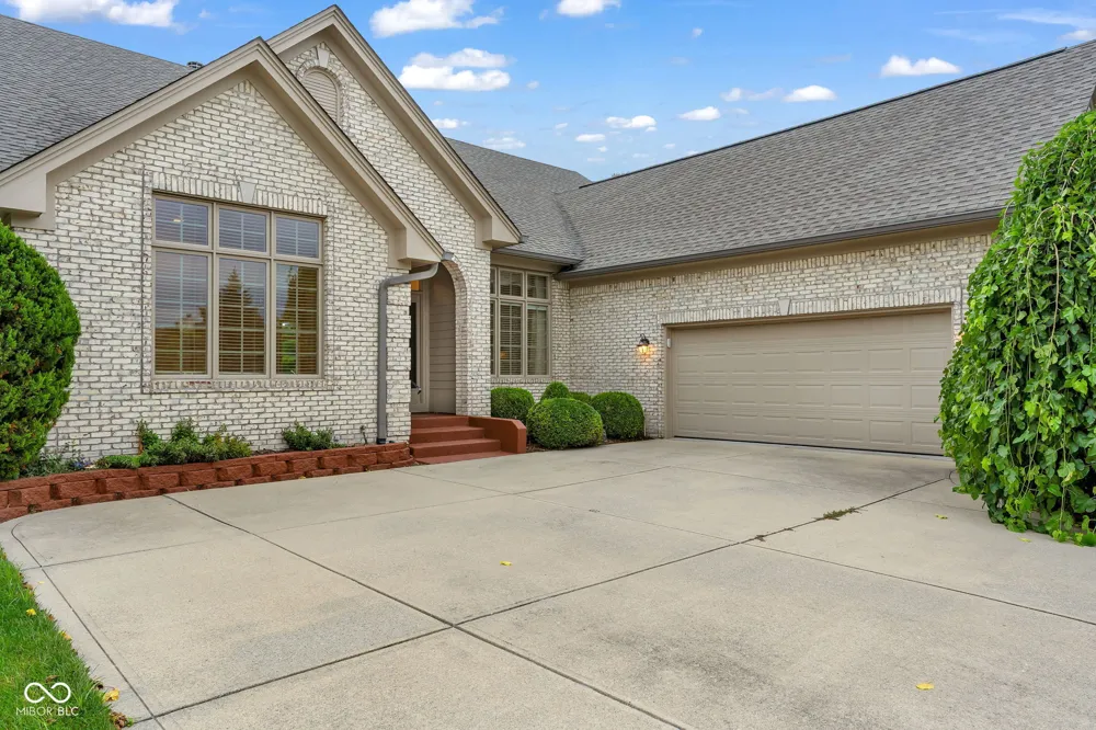 12756 Stanwich Place Carmel, IN 46033