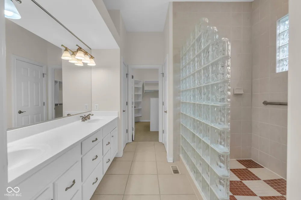 12756 Stanwich Place Carmel, IN 46033