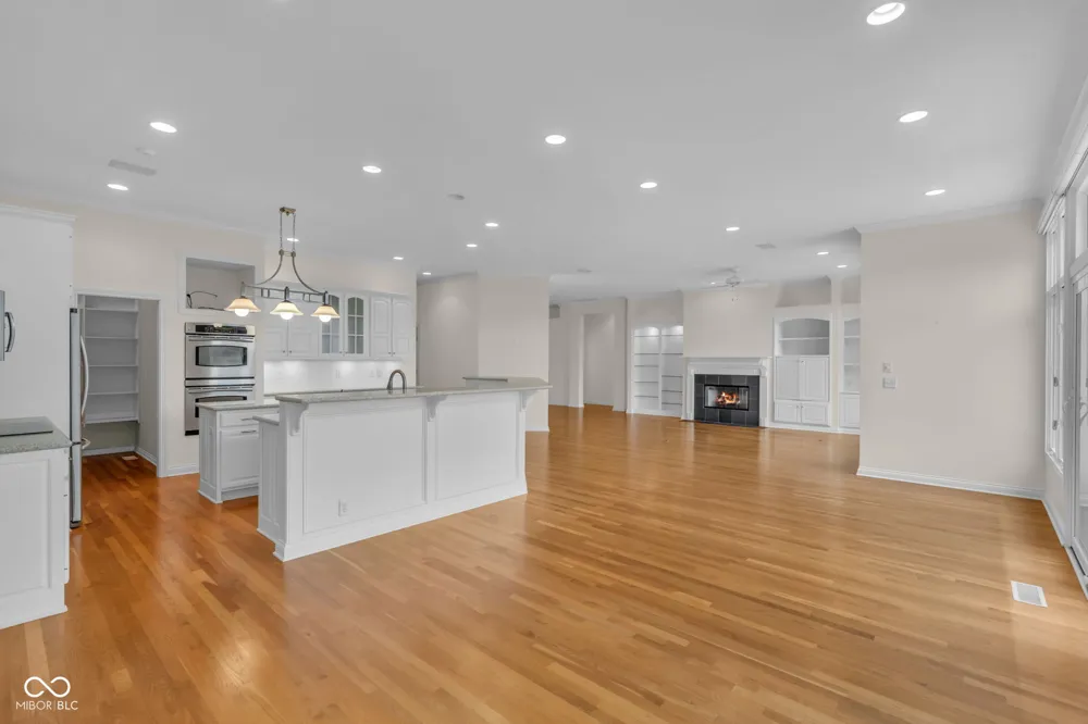 12756 Stanwich Place Carmel, IN 46033