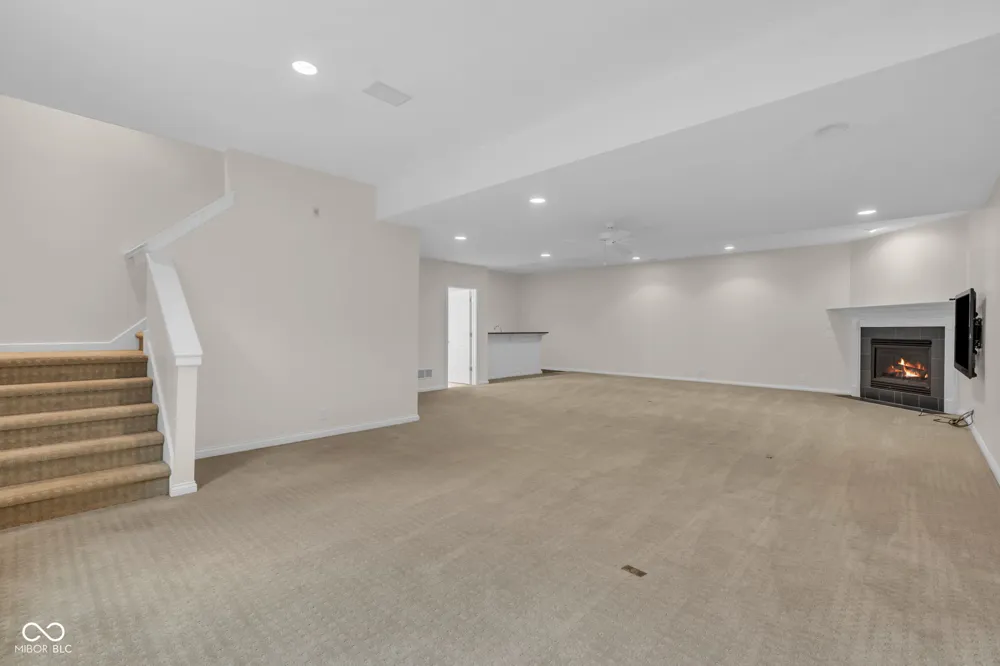 12756 Stanwich Place Carmel, IN 46033