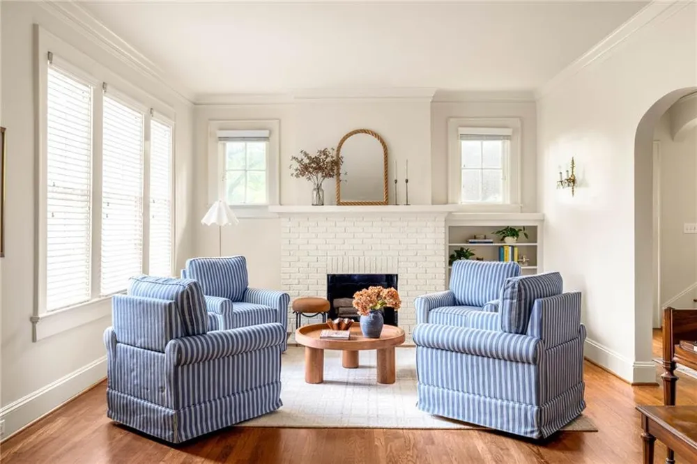 21 S Avondale Road Avondale Estates, GA 30002