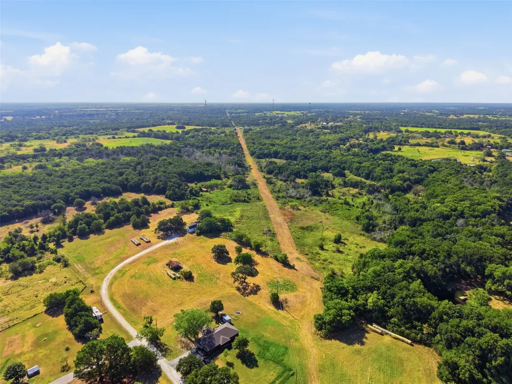 1149 County Road 426 Cleburne, TX 76031