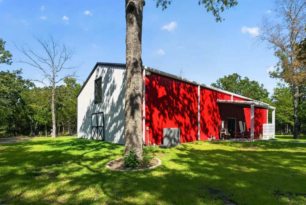 735 County Road 3211 Wills Point, TX 75169