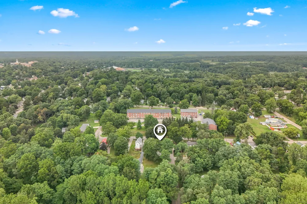 48 Marion Street Hillsdale, MI 49242