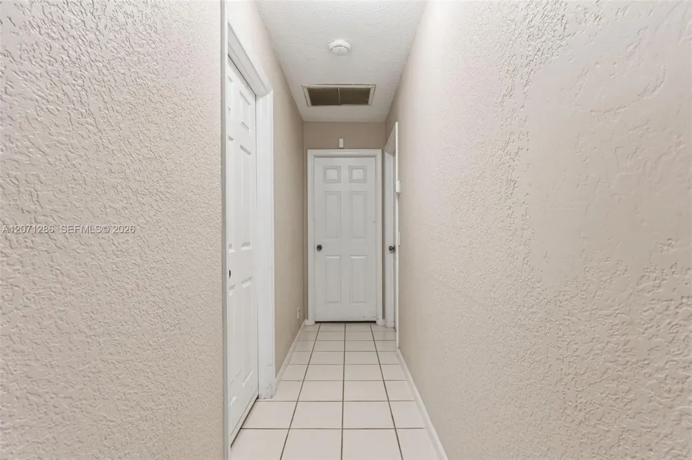 3211 NW 123 Ave Coral Springs, FL 33065