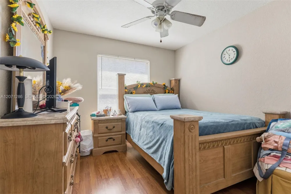 3211 NW 123 Ave Coral Springs, FL 33065