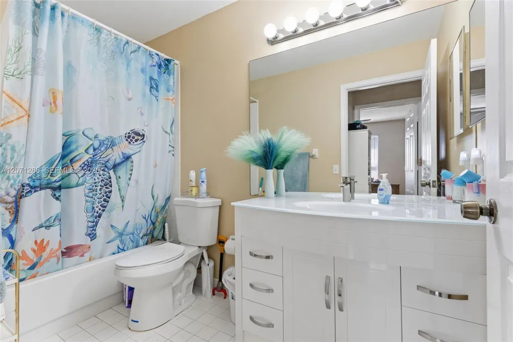 3211 NW 123 Ave Coral Springs, FL 33065