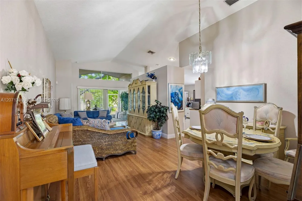 3211 NW 123 Ave Coral Springs, FL 33065
