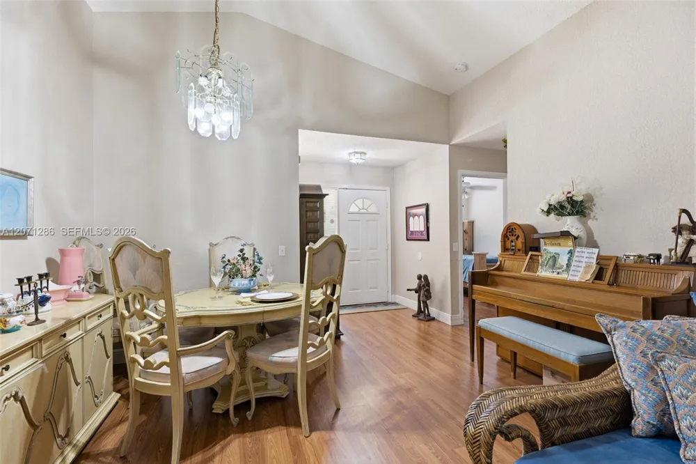 3211 NW 123 Ave Coral Springs, FL 33065