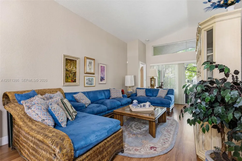 3211 NW 123 Ave Coral Springs, FL 33065