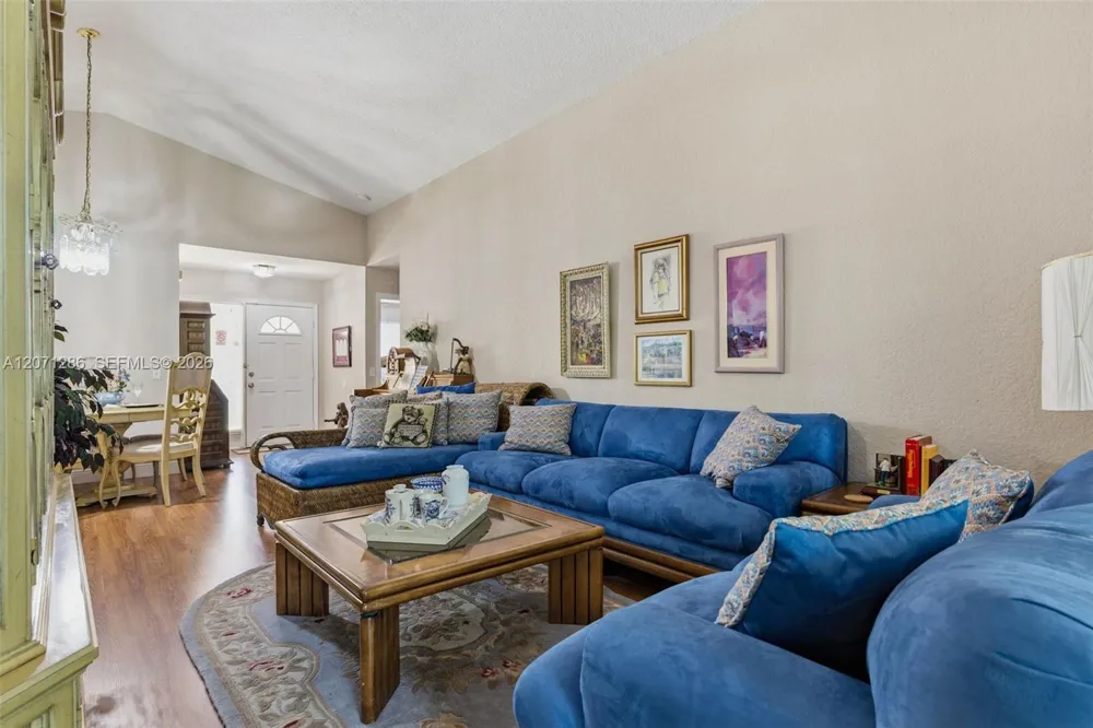 3211 NW 123 Ave Coral Springs, FL 33065