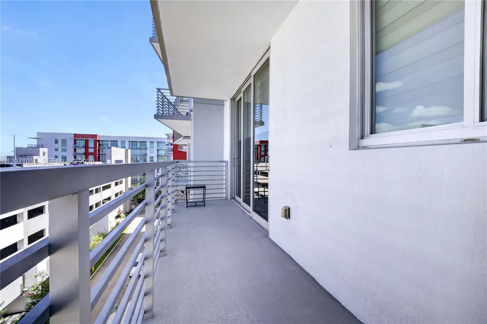 7875 NW 107th Ave #614 Doral, FL 33178