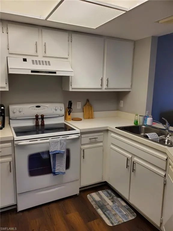 3100 Seasons Way #106 Estero, FL 33928