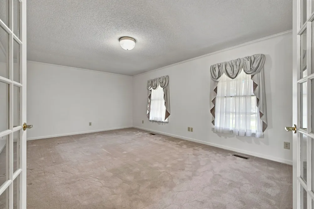 287 Shasteen Bend Dr Winchester, TN 37398