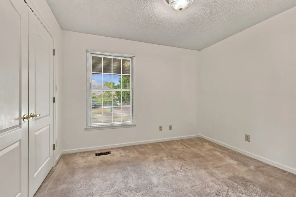 287 Shasteen Bend Dr Winchester, TN 37398