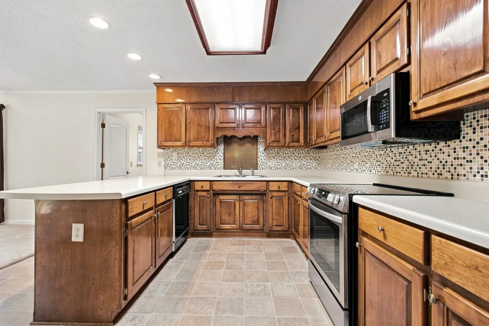 287 Shasteen Bend Dr Winchester, TN 37398