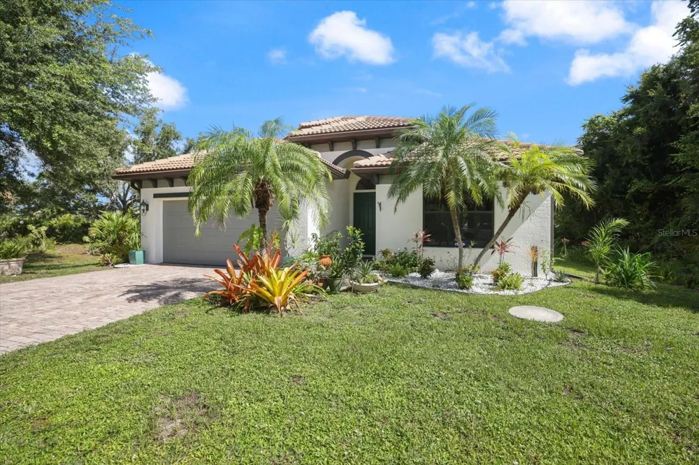 284 ALBATROSS ROAD Rotonda West, FL 33947